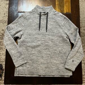 Women’s Pullover Sweatshirt size L